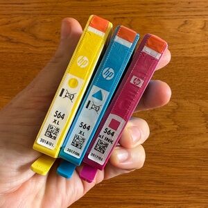 NEW - HP 564 XL Ink - color / bonus: blue and black ink